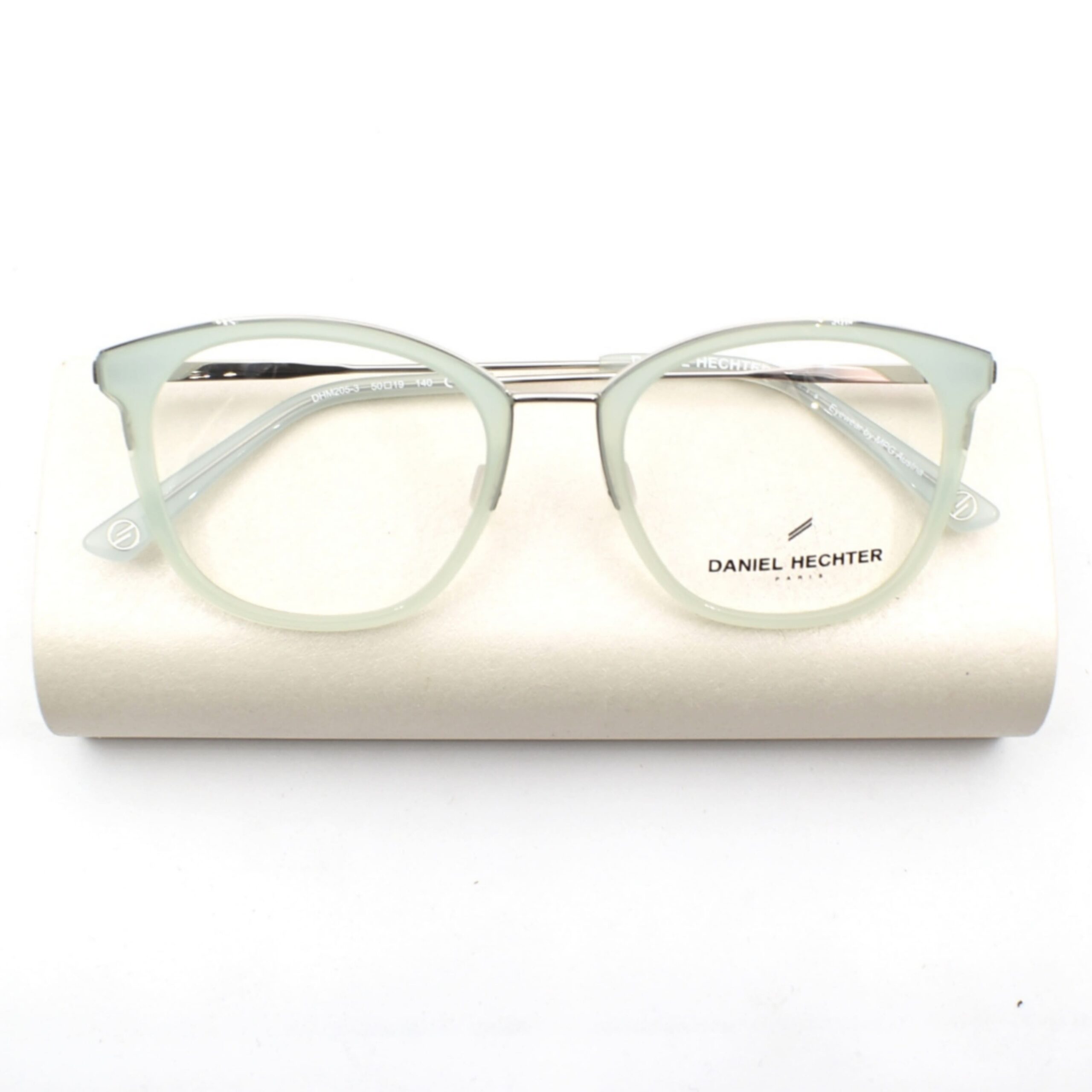 Model DH205 cvikeras